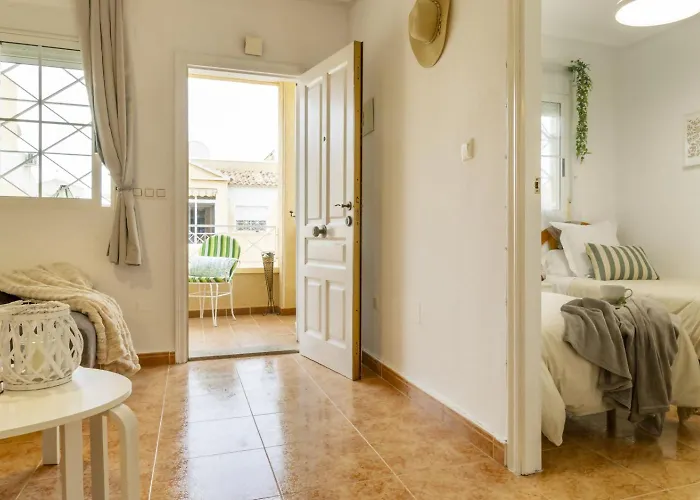 Pink Lagoon Semesterbostad *