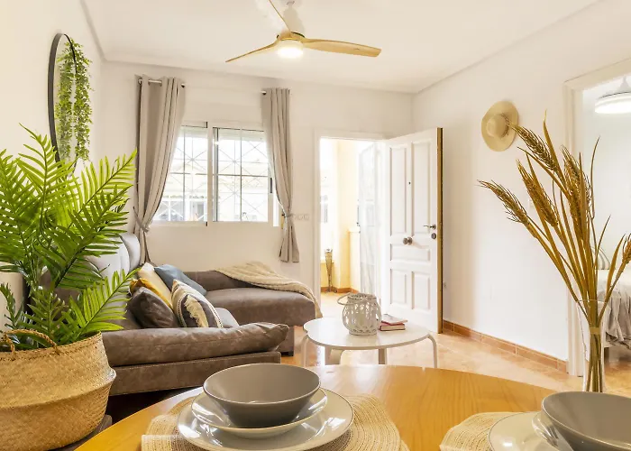 Pink Lagoon Semesterbostad Torrevieja